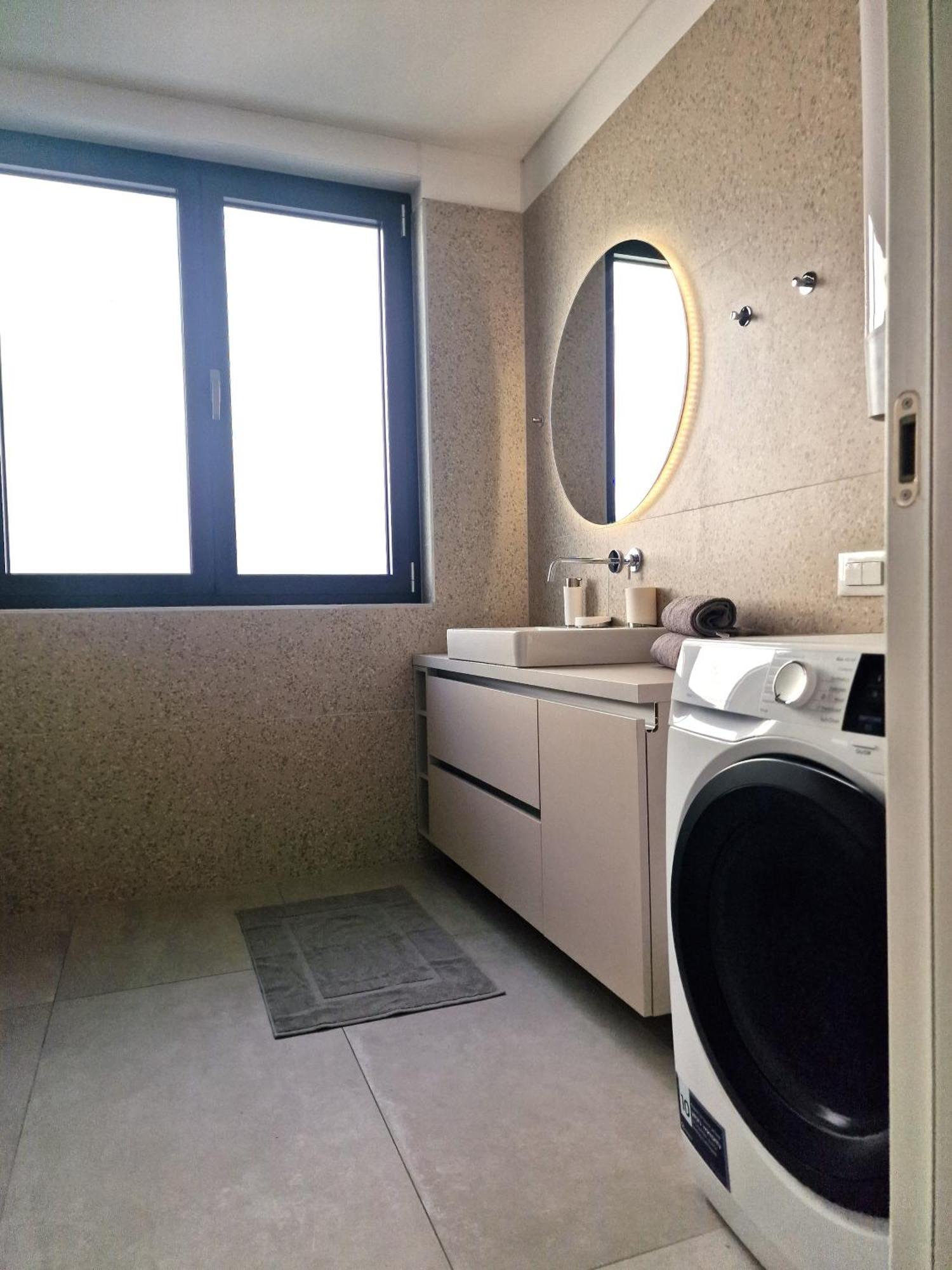 Apartment Tina Baška Voda المظهر الخارجي الصورة